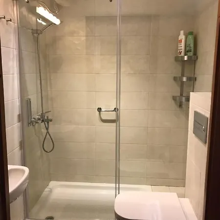 Spirit Boliches For 10 Person Apartment