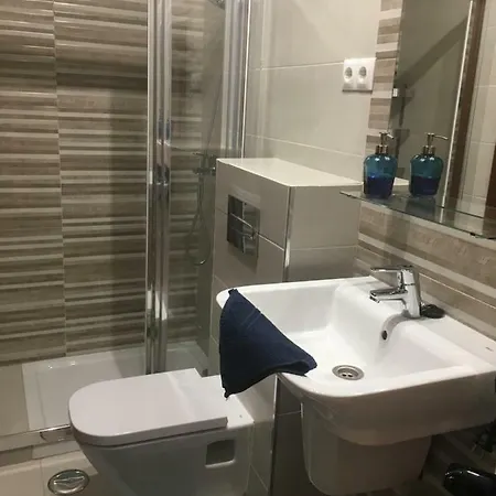 Spirit Boliches For 10 Person Apartment